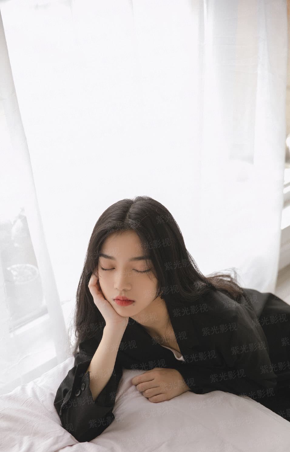 隐婚强宠：小甜妻，躺好！